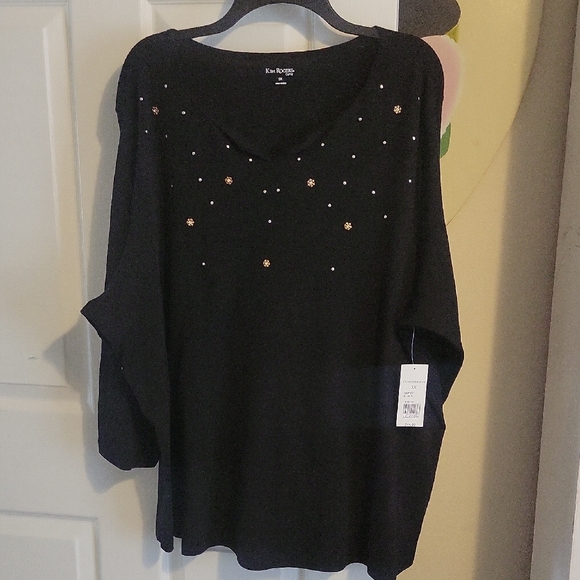 Kim Rogers Tops - Kim Rogers Sz3X Curvy Winter Black Long Sleeve Top w/Snowflake Chrystal Details